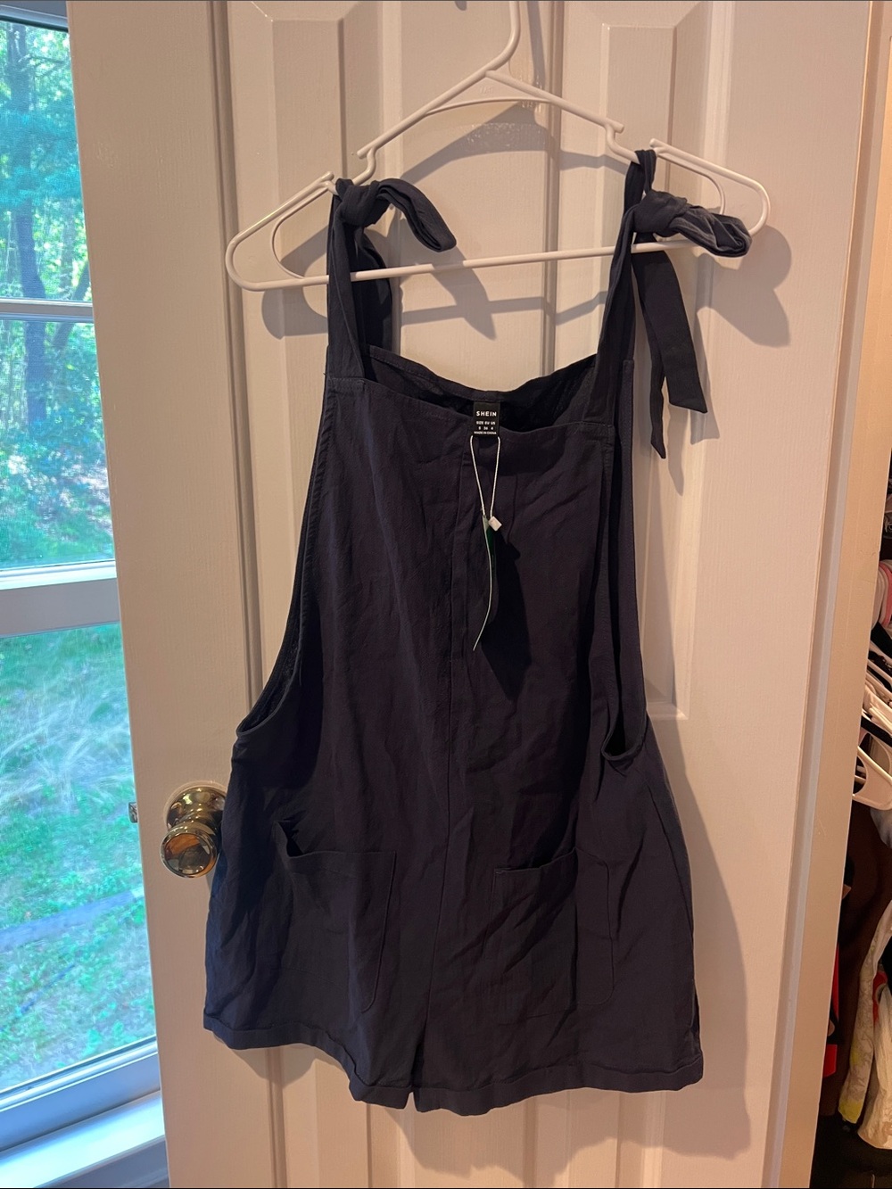 SHEIN Navy Tie-Shoulder Tank Top